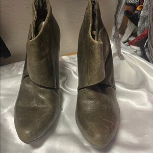 Nine West Khaki Olive Leather Booties